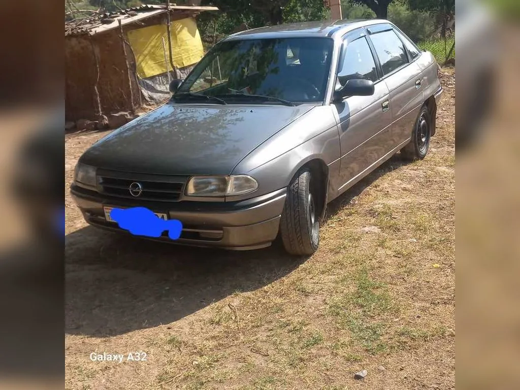 Opel Astra F