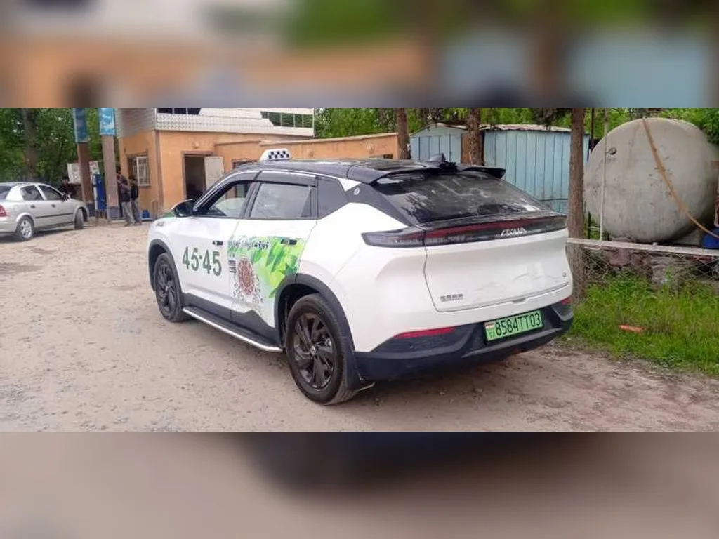 Dongfeng L7