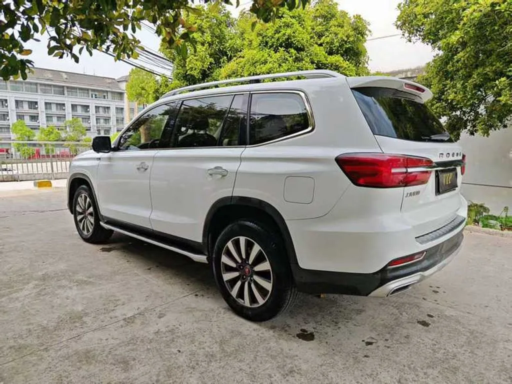 Roewe Rx8