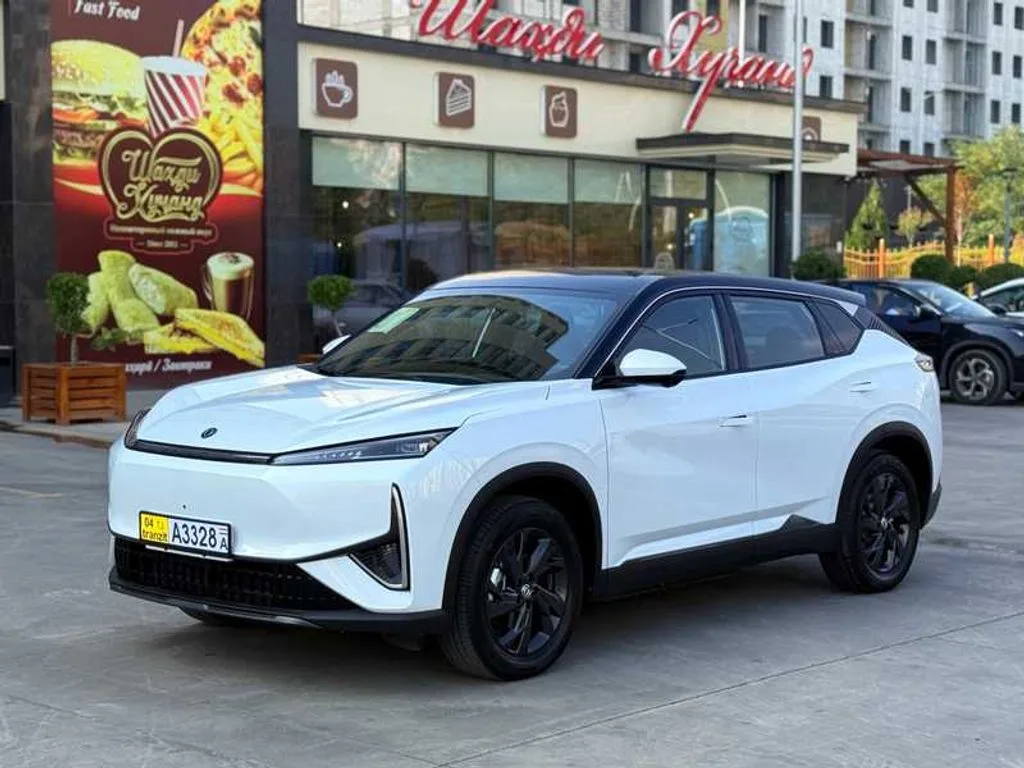 Dongfeng L7