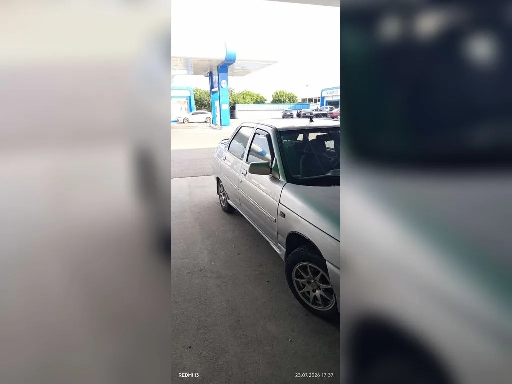 Lada 2110