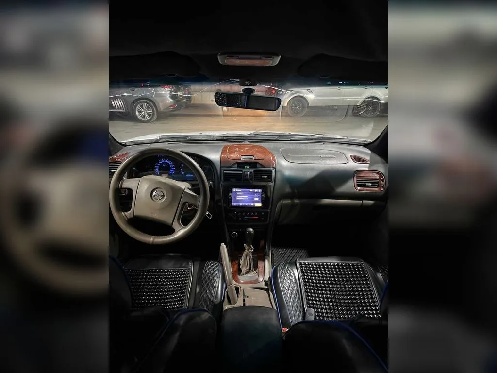 Nissan Maxima