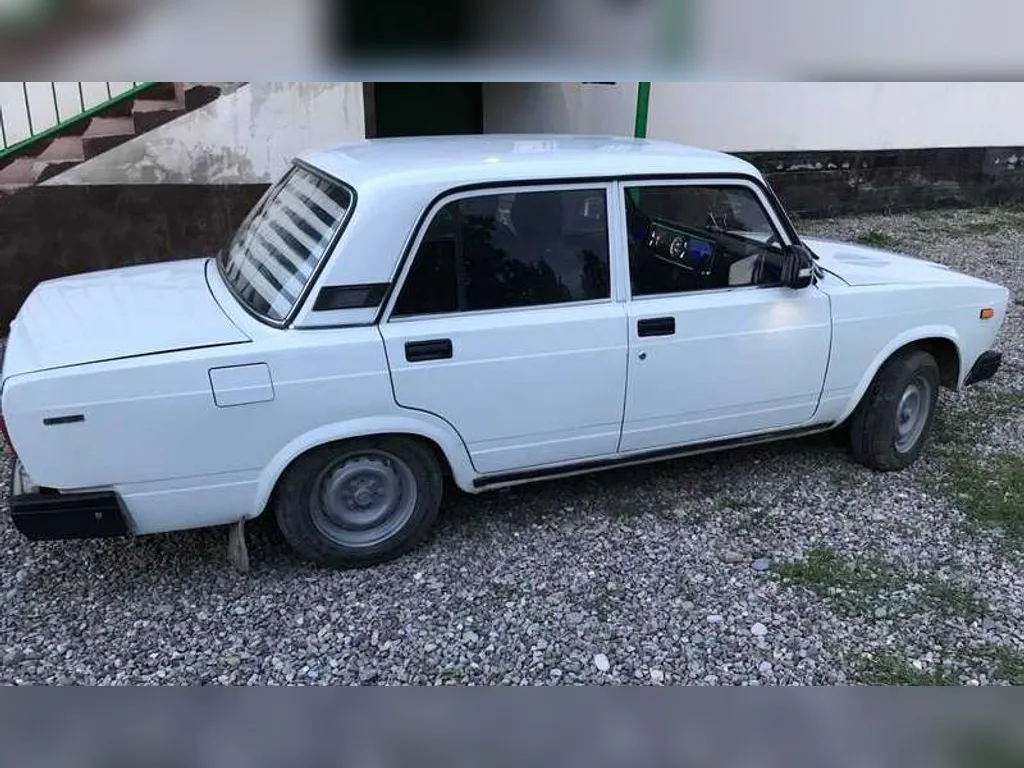 Lada 2107