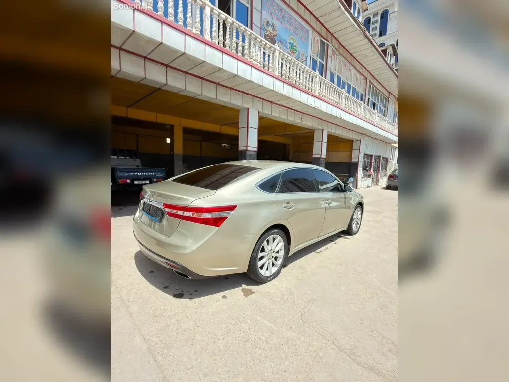Toyota Avalon