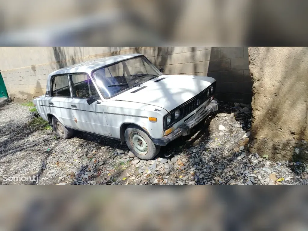 Lada 2106