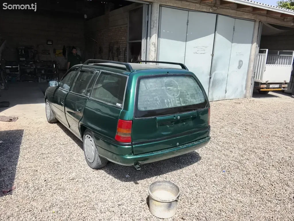 Opel Astra F