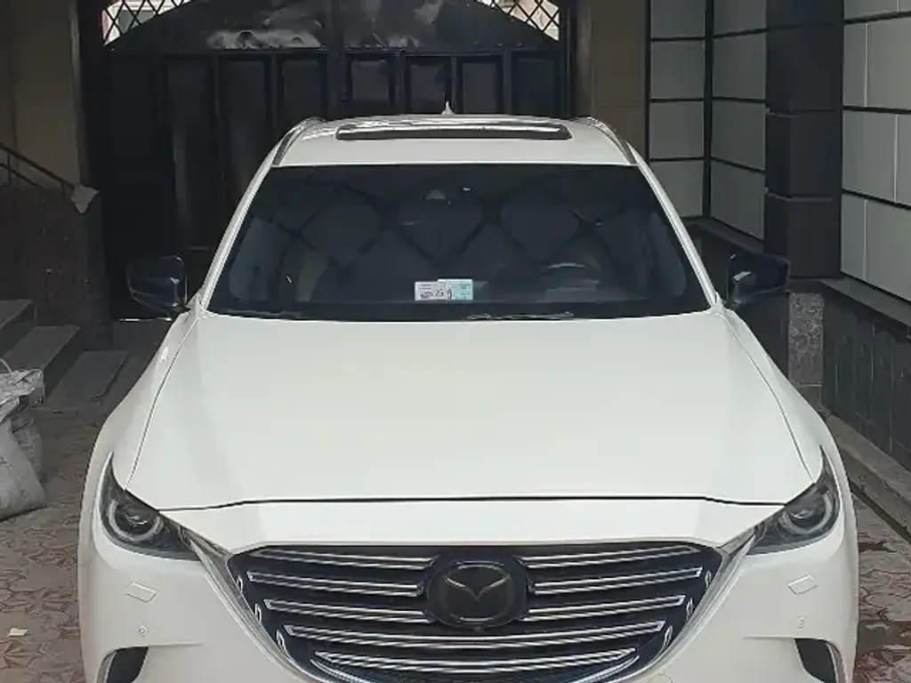 Mazda CX-9