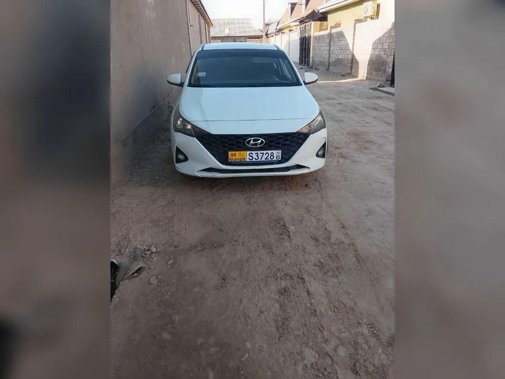 Hyundai Accent
