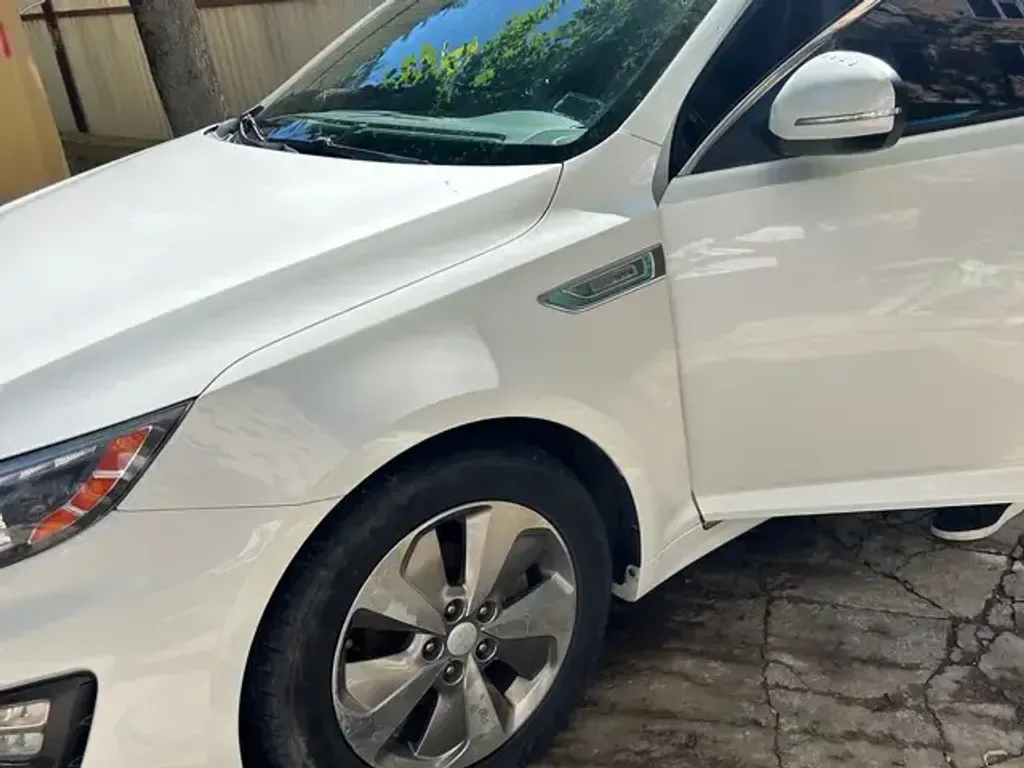 Kia K5