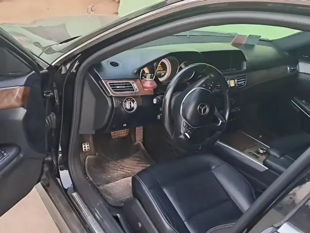 Mercedes-Benz benz-e-class