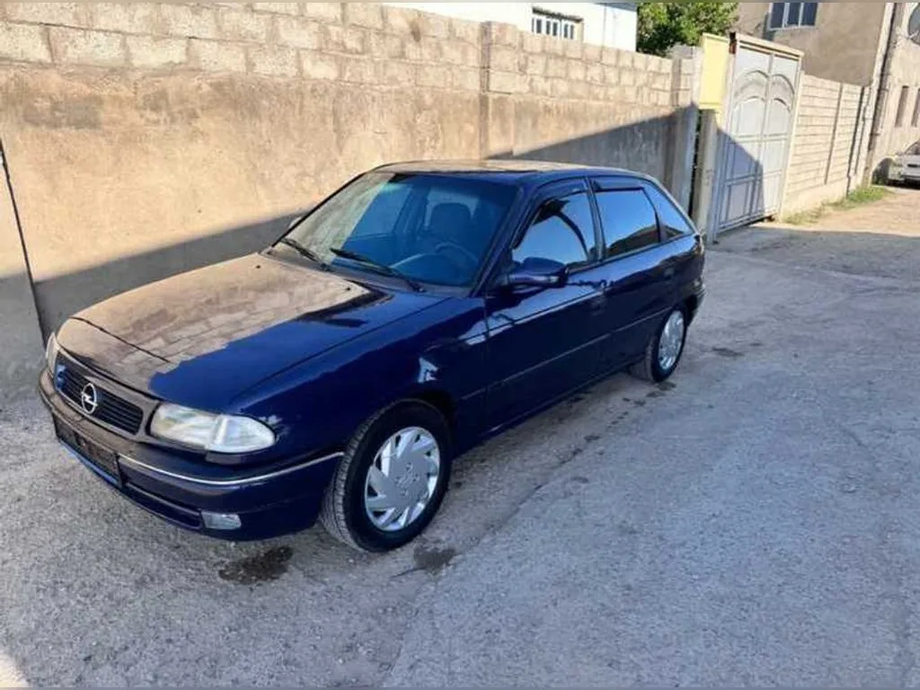 Opel Astra F