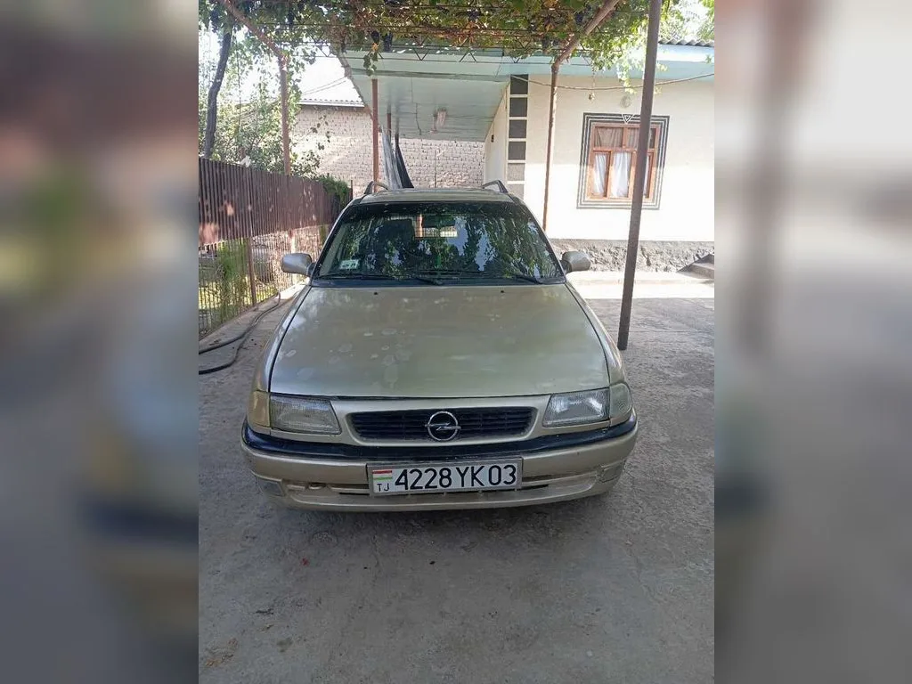 Opel Astra F