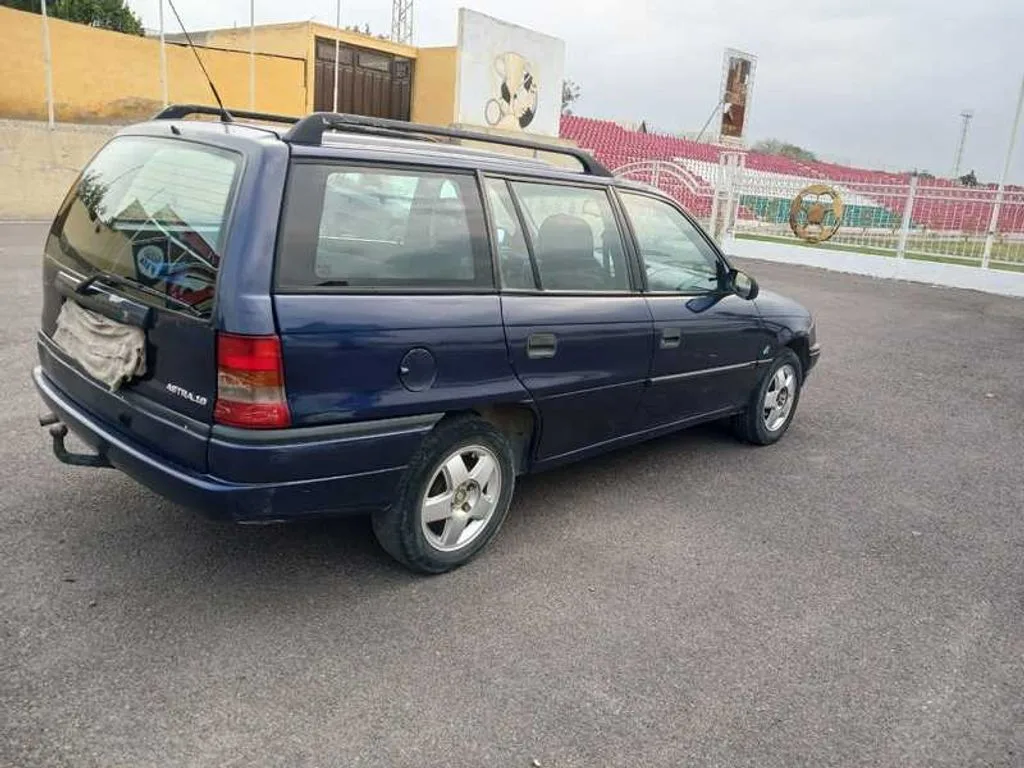Opel Astra F