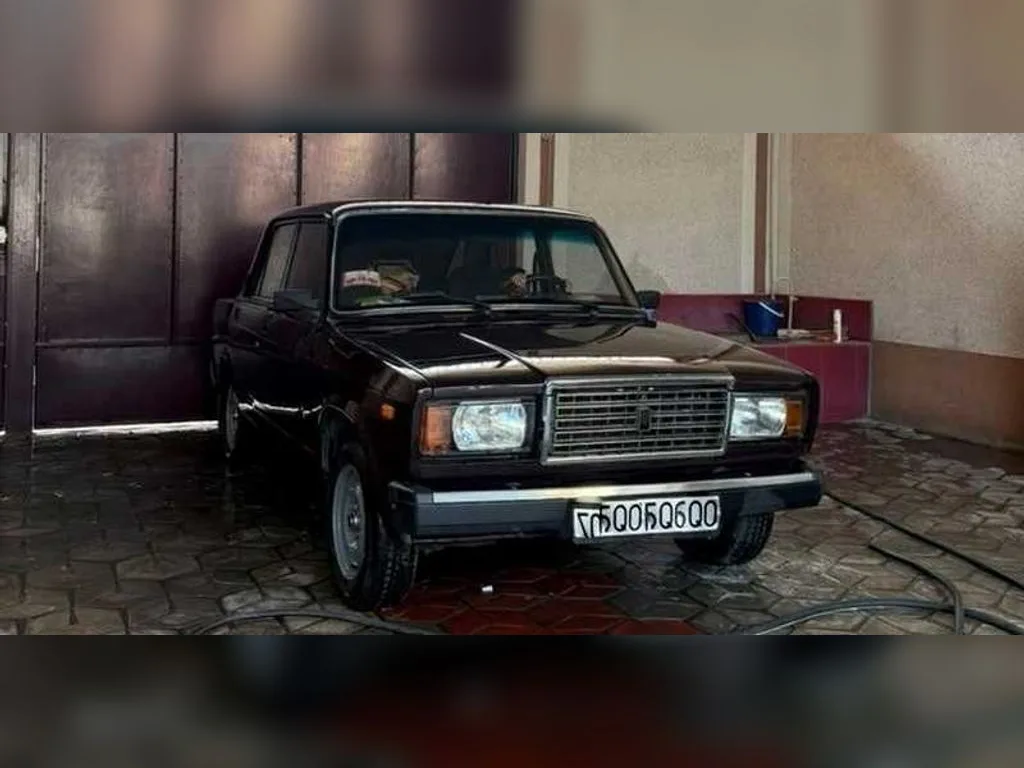 Lada 2107