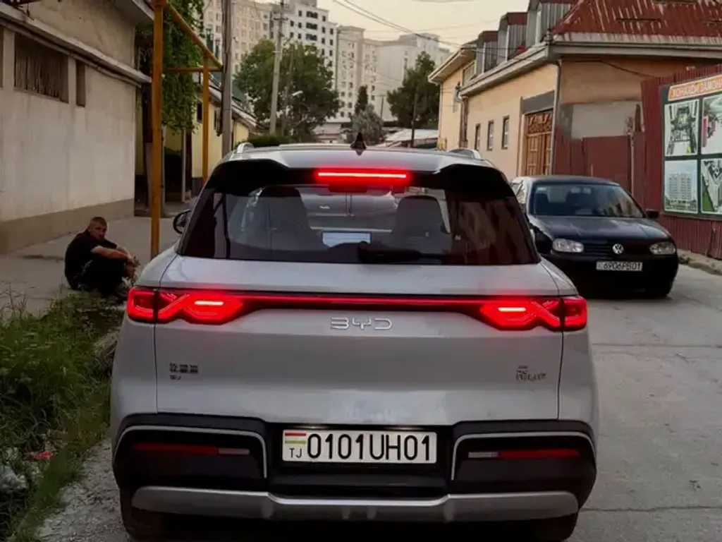 BYD Yuan UP