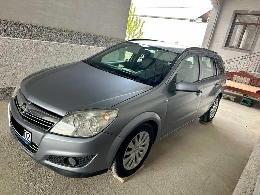 Opel Astra H
