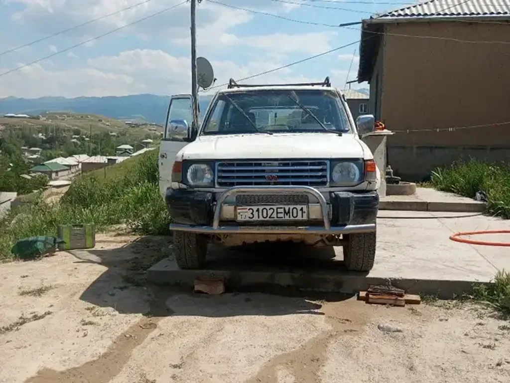 Mitsubishi Pajero