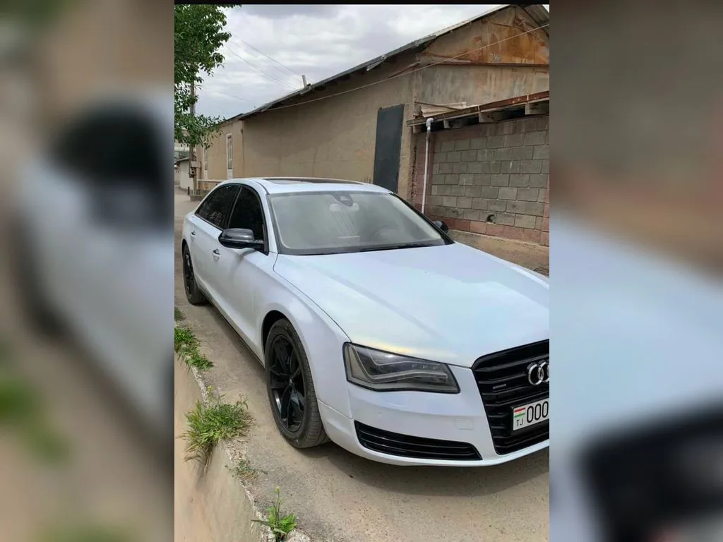 Audi A8