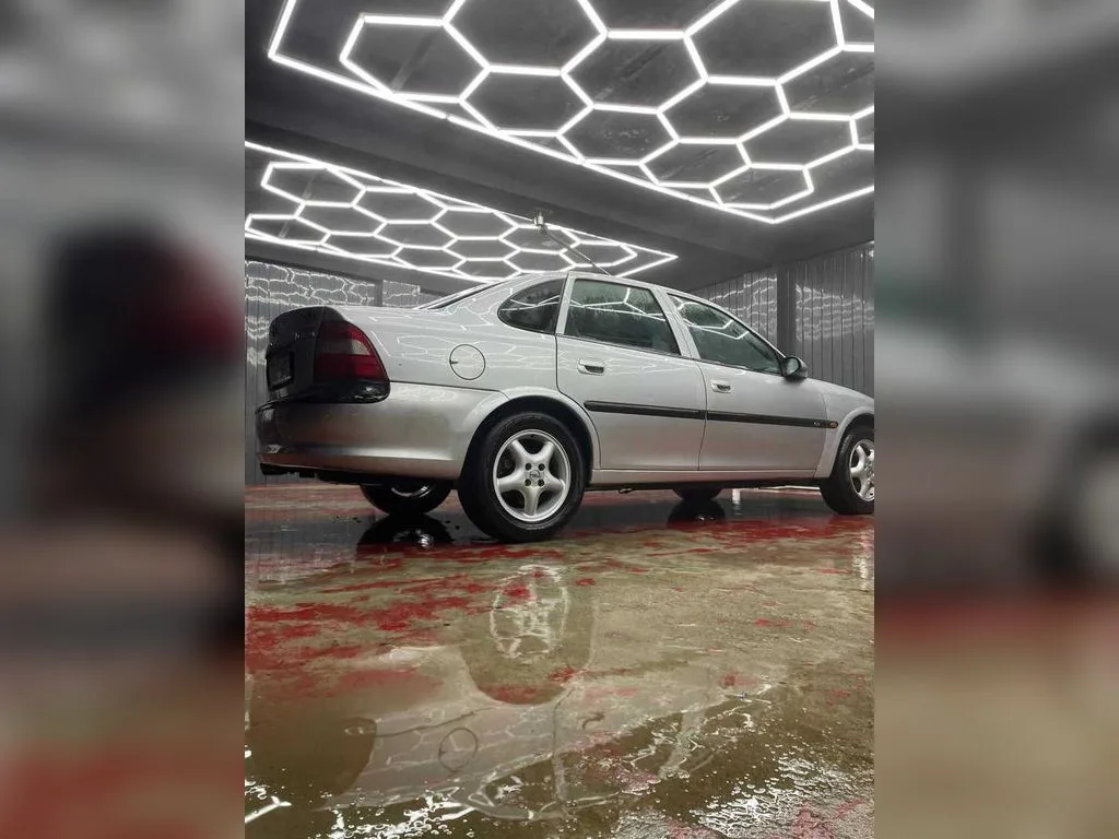 Opel Vectra B