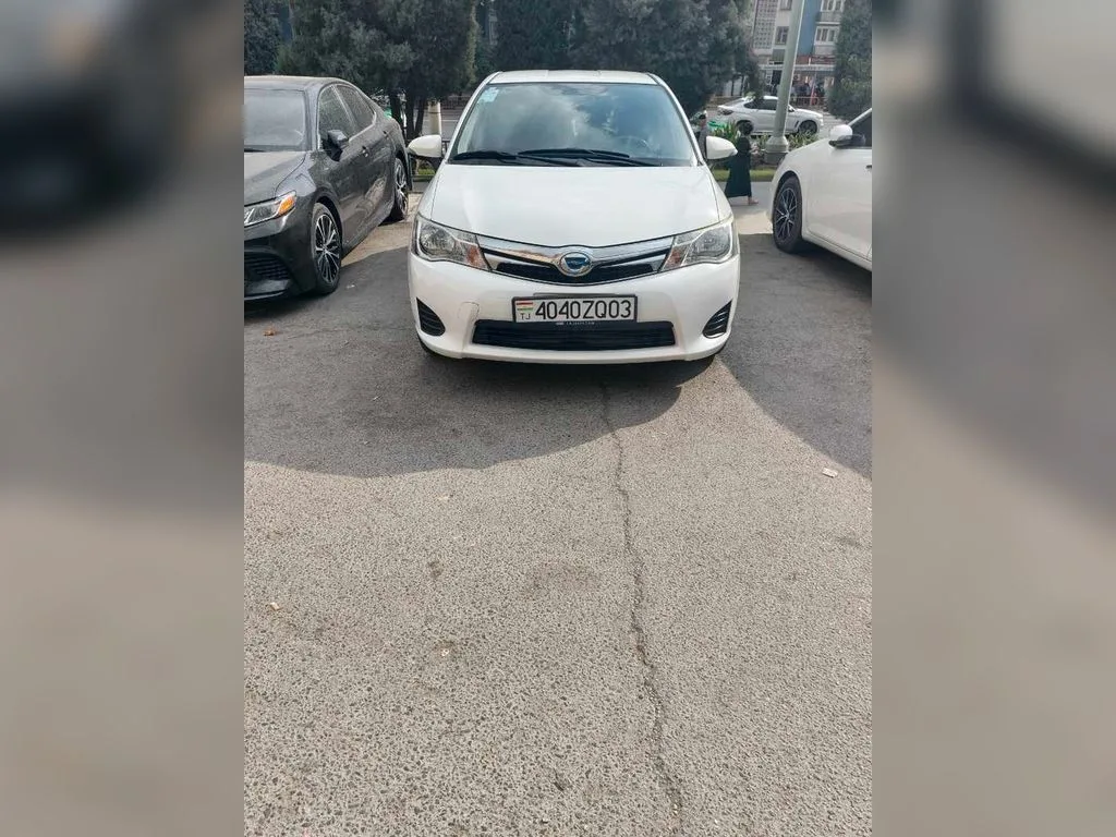 Toyota Fielder