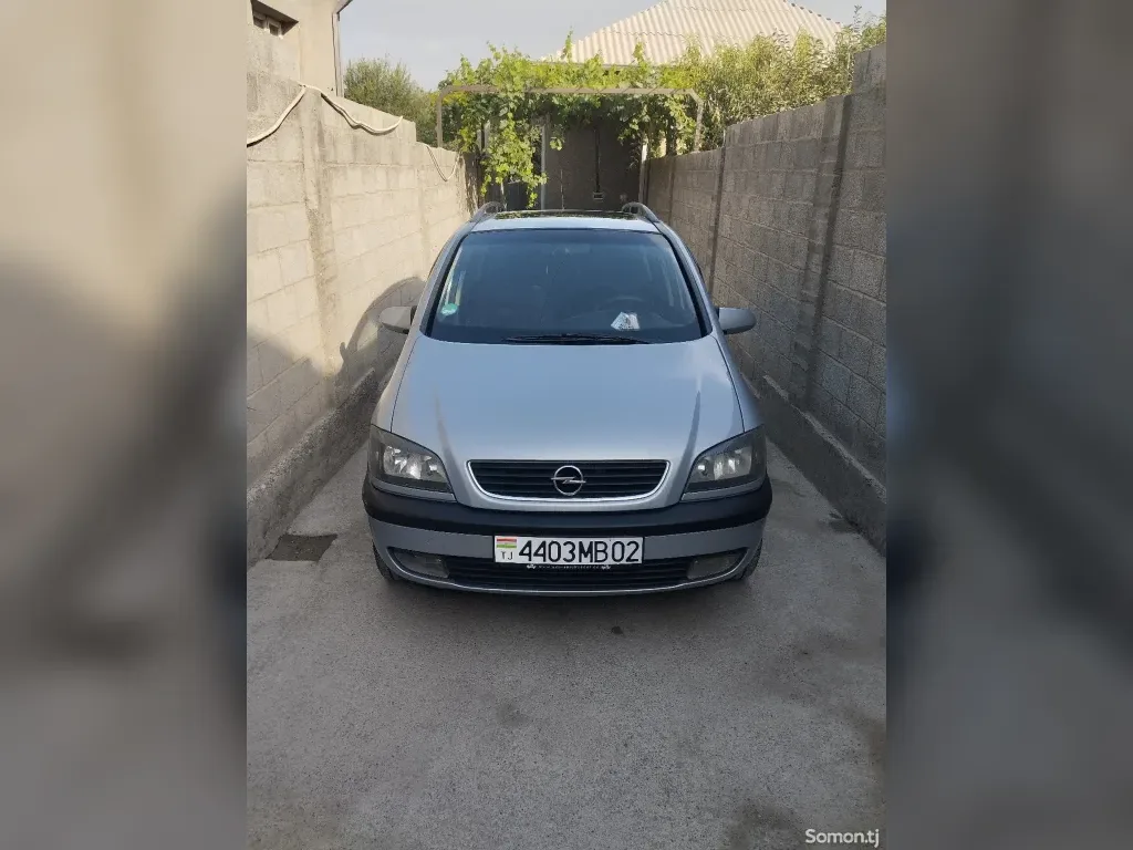 Opel Zafira