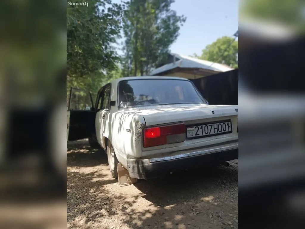 Lada 2107