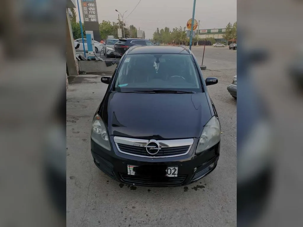 Opel Zafira