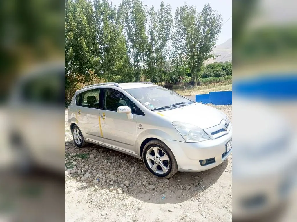 Toyota Corolla Verso