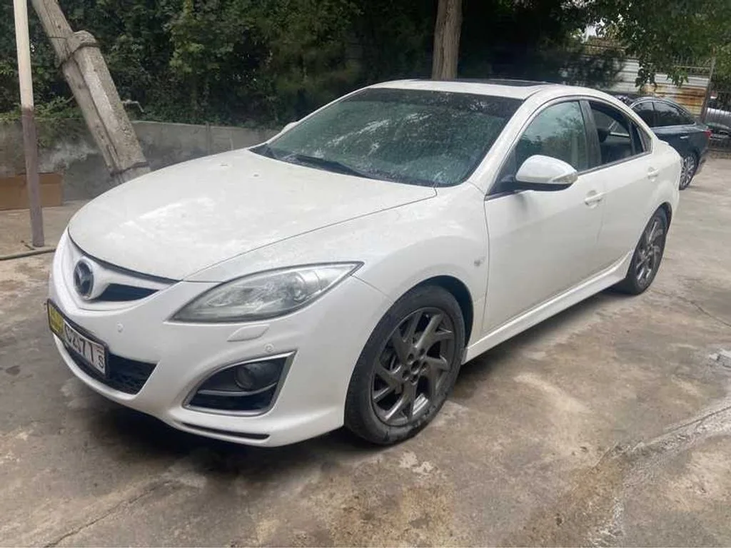 Mazda 6