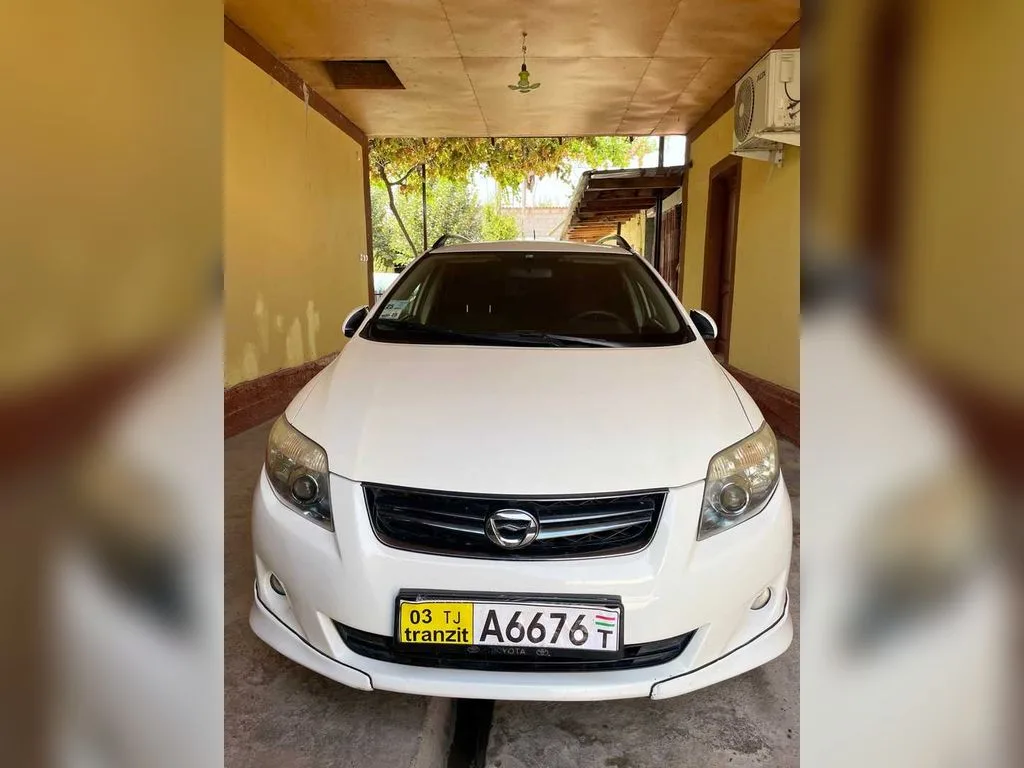 Toyota Fielder