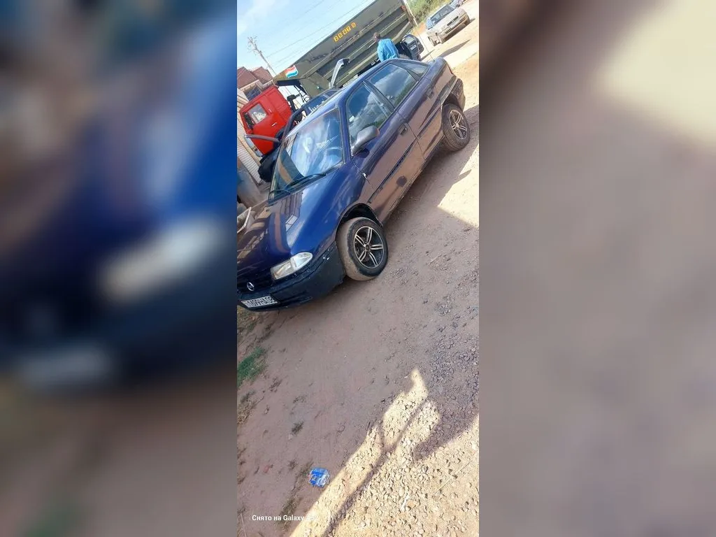 Opel Astra F