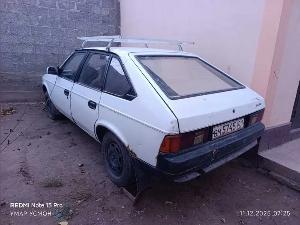 Москвич / Moskvich 2141 Святогор