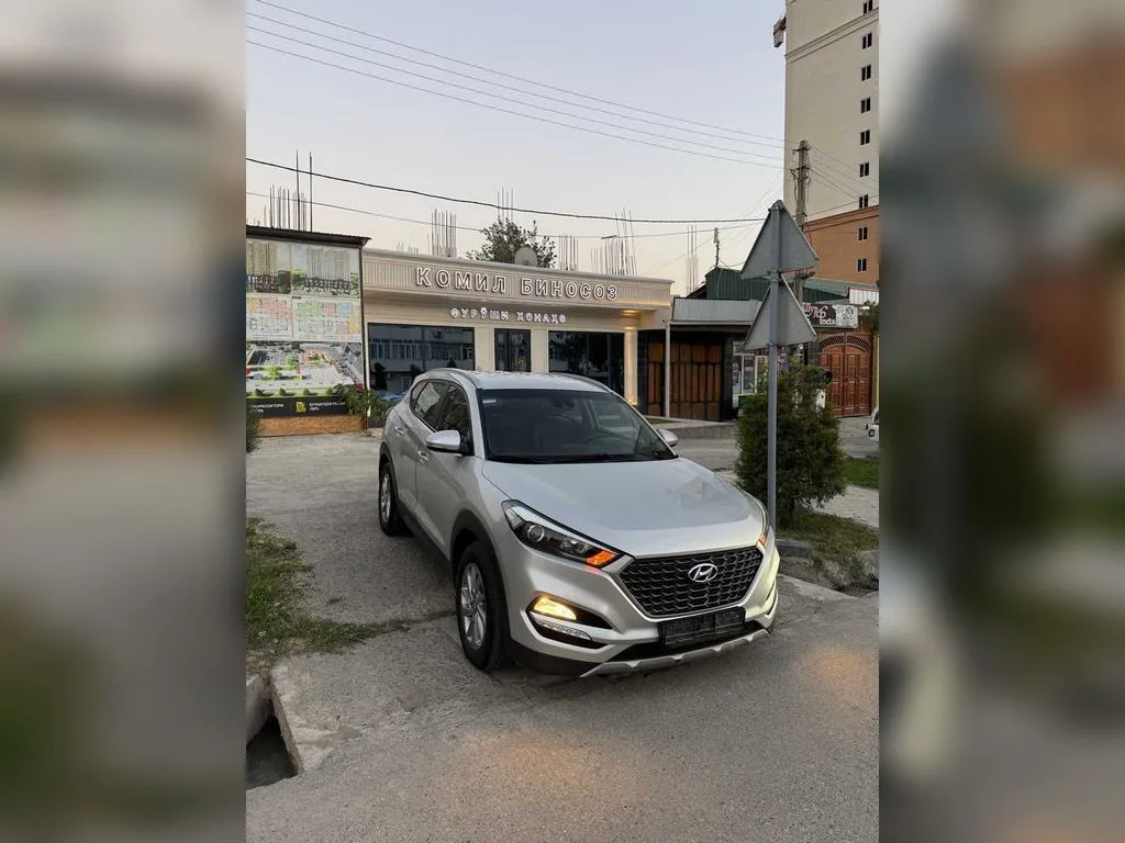 Hyundai Tucson