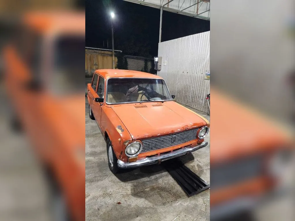 Lada 2111