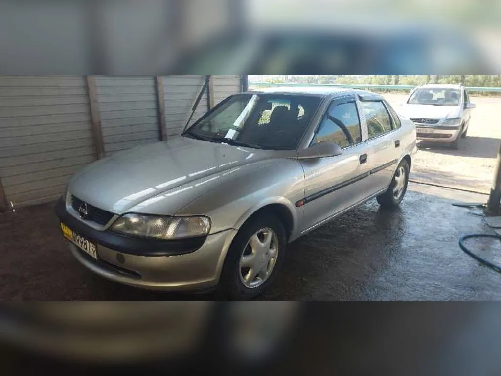Opel Vectra B