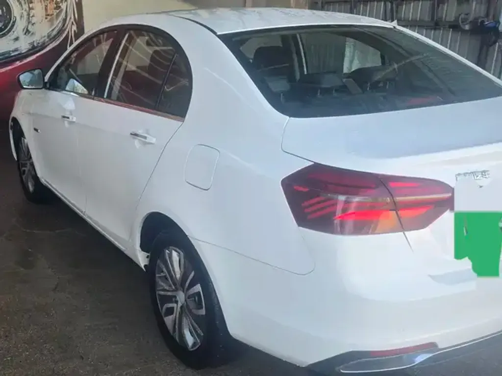 Geely MK