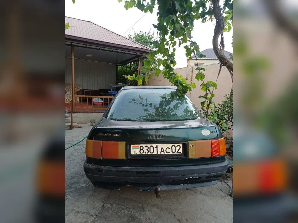 Audi 80