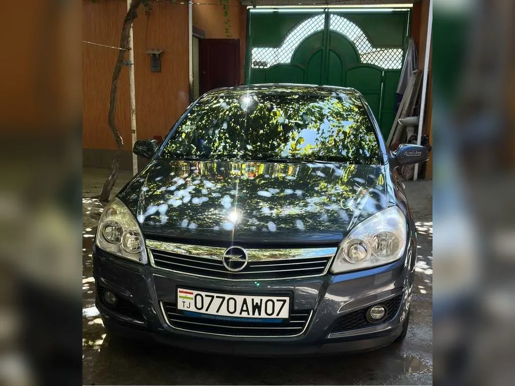 Opel Astra H