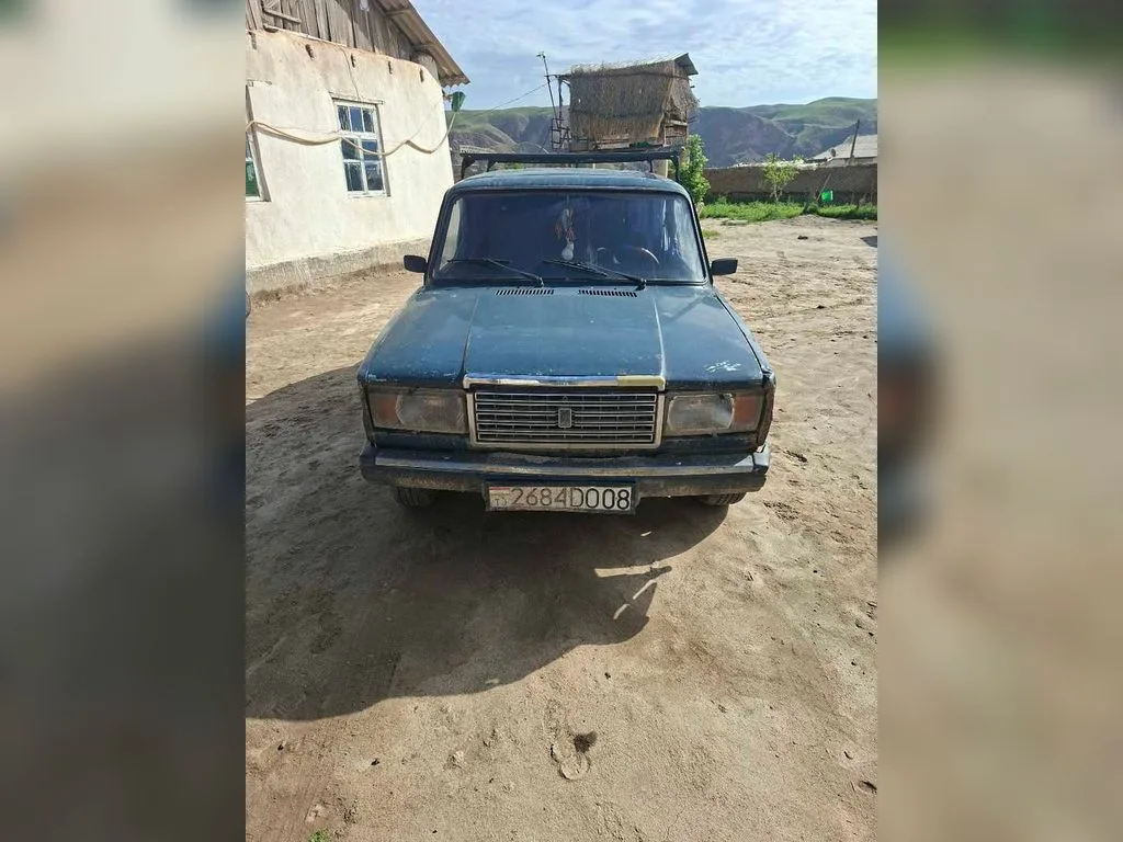 Lada 2104