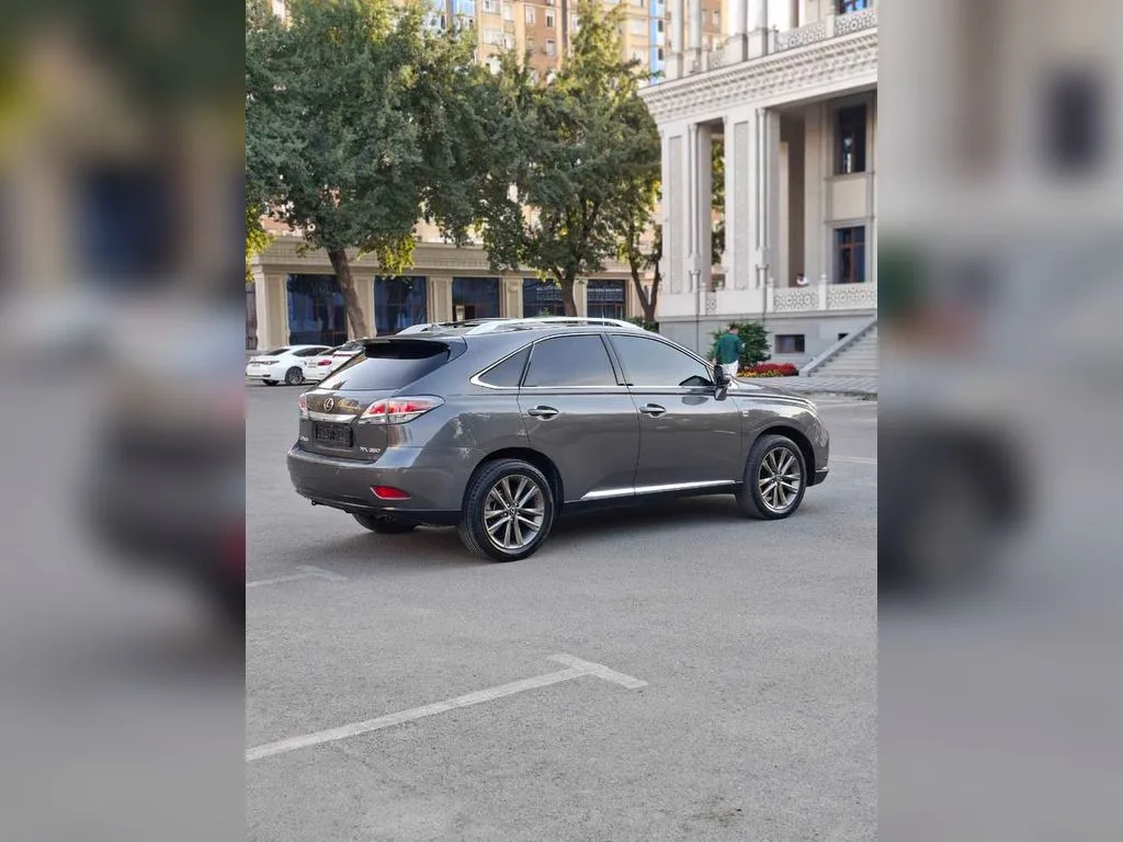 Lexus RX