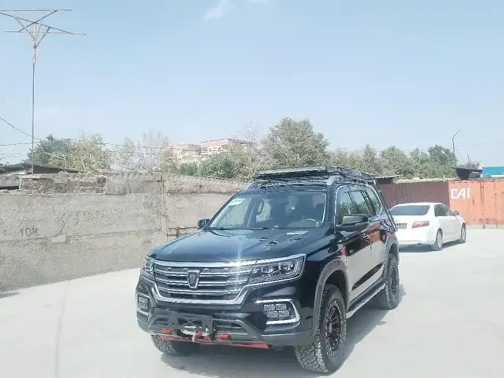 Roewe Rx8