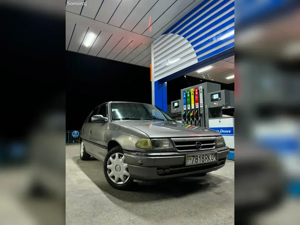Opel Astra F