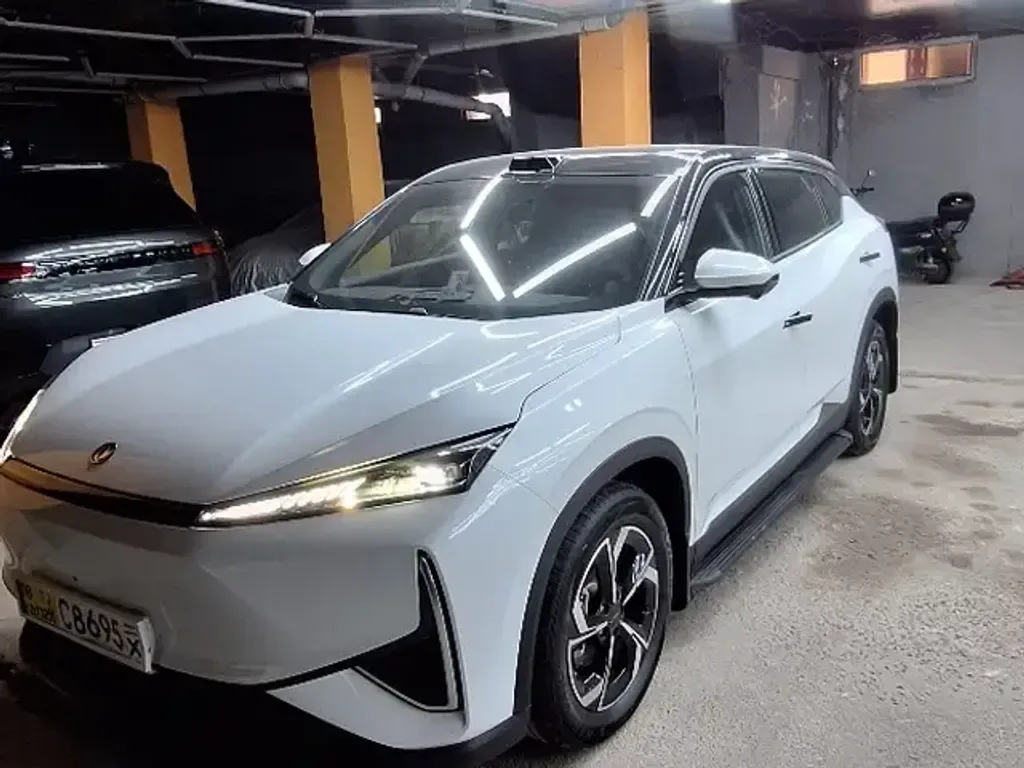 Dongfeng L7