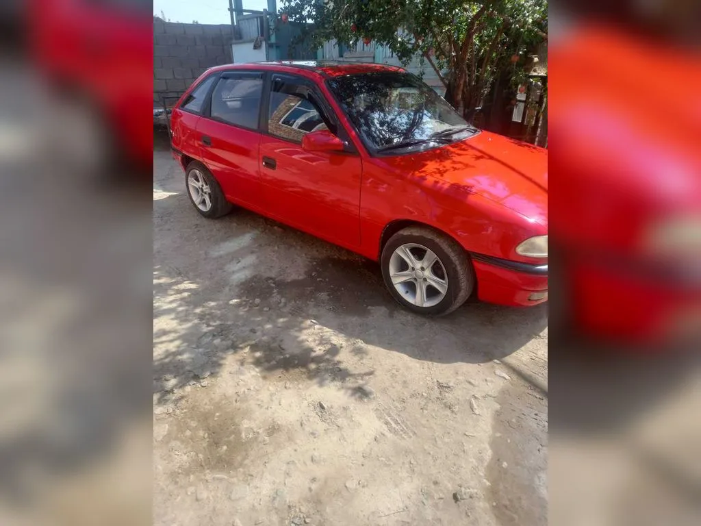 Opel Astra F