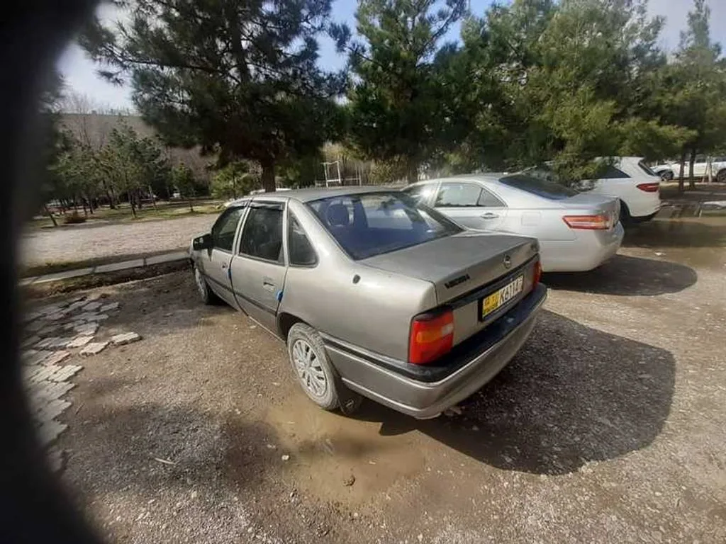 Opel Vectra A