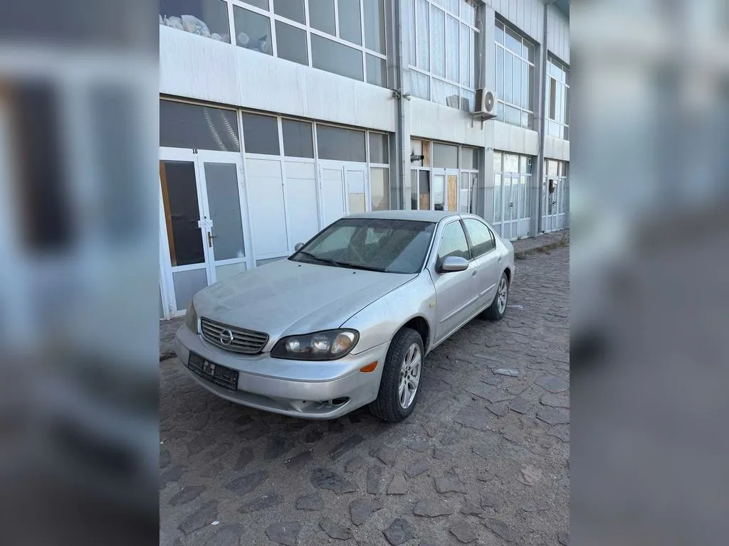 Nissan Maxima