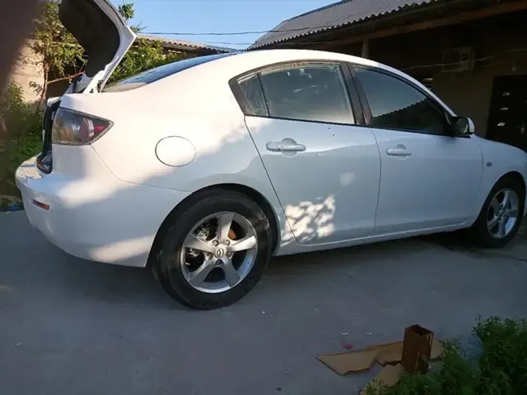 Mazda 3