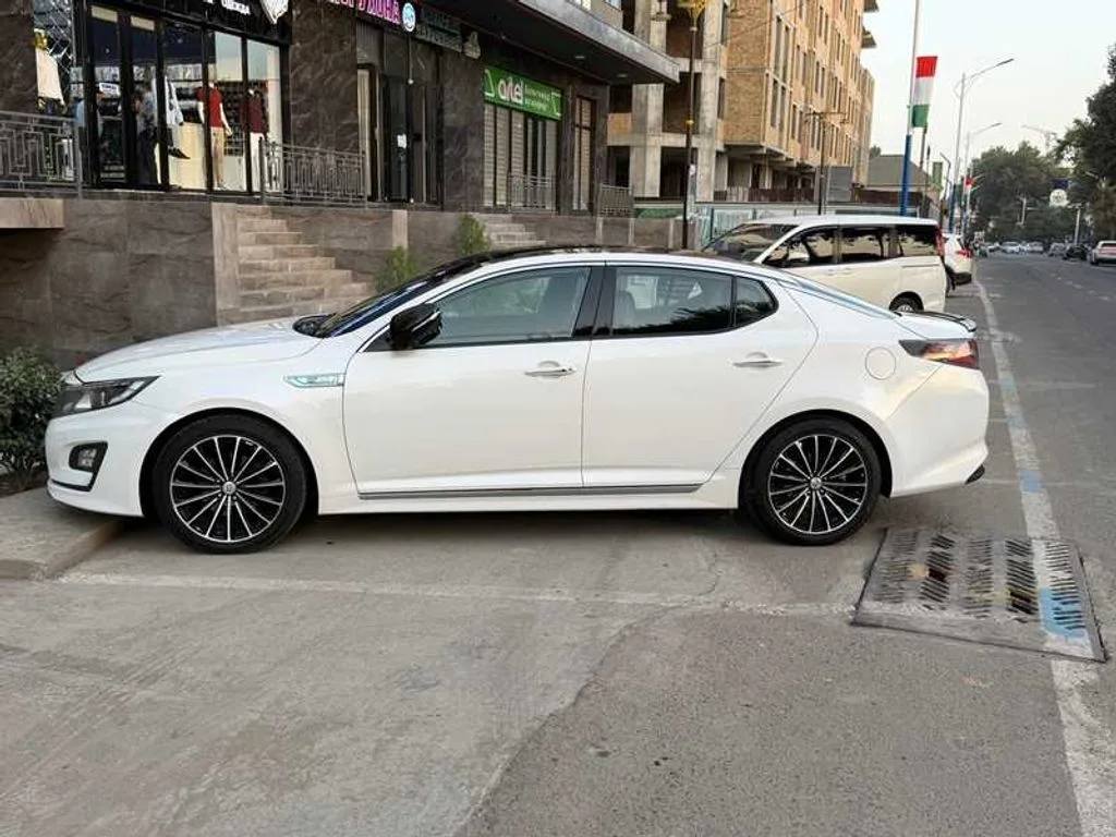 Kia K5