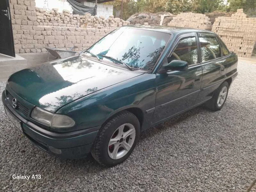 Opel Astra F