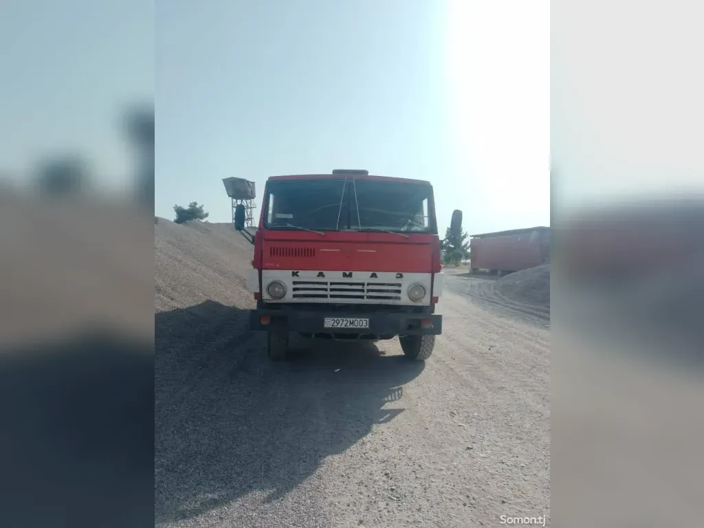 Самосвал Камаз